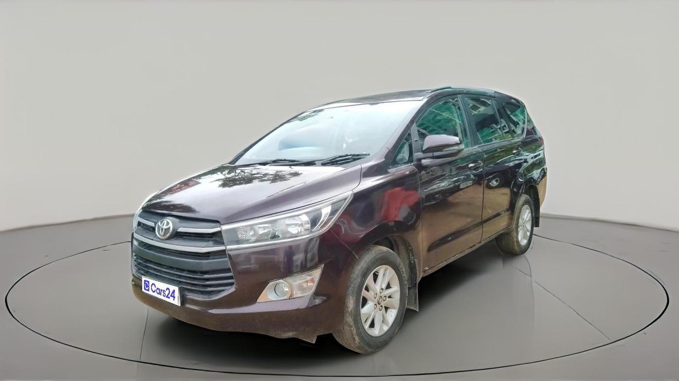 2017 Toyota Innova Crysta 2.8 GX AT 7 STR, Diesel, Automatic, 1,52,259 km, exterior
