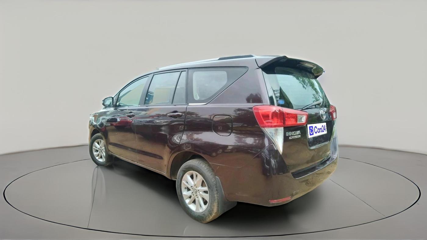 2017 Toyota Innova Crysta 2.8 GX AT 7 STR, Diesel, Automatic, 1,52,259 km, exterior
