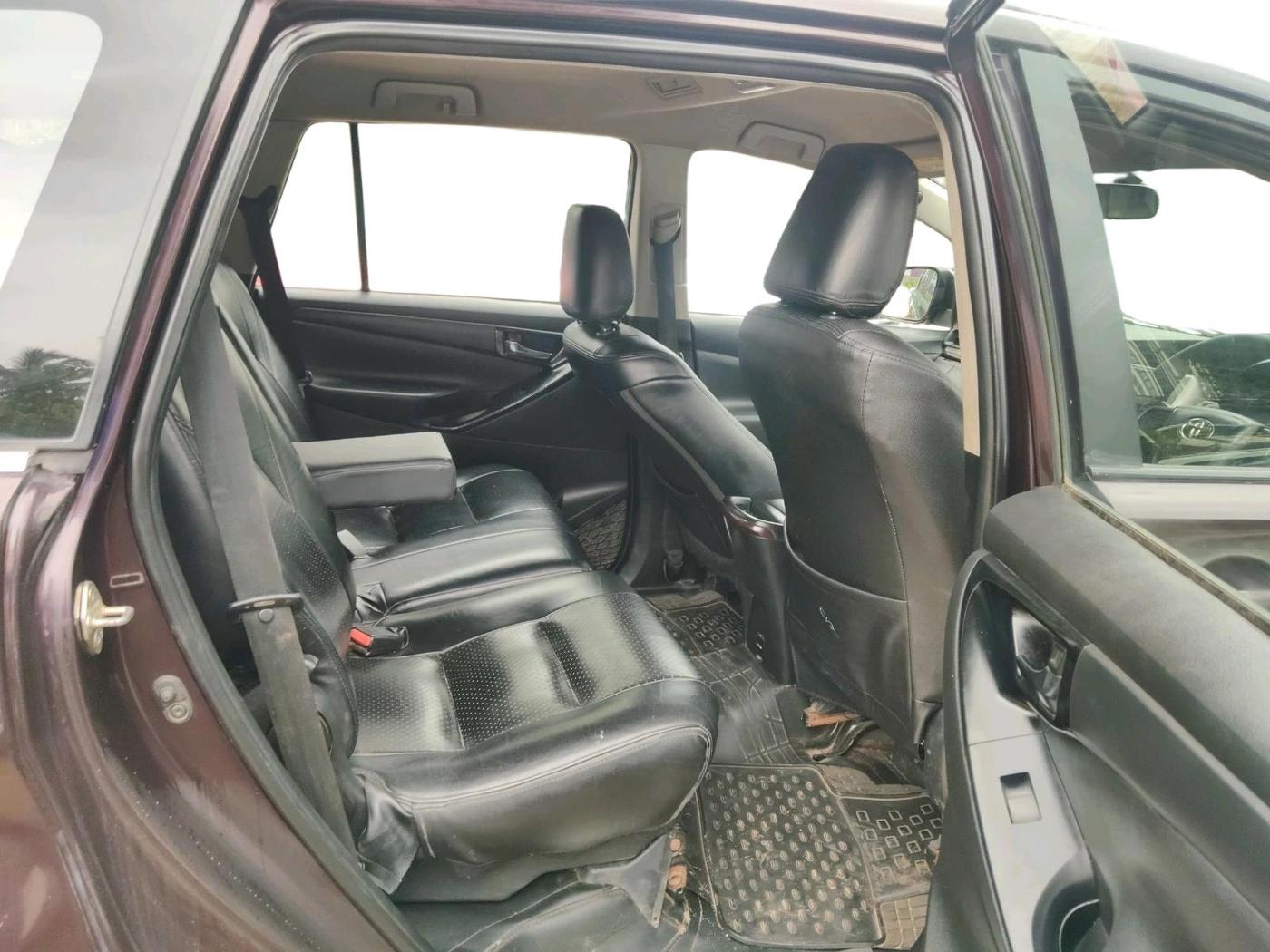 2017 Toyota Innova Crysta 2.8 GX AT 7 STR, Diesel, Automatic, 1,52,259 km, interior