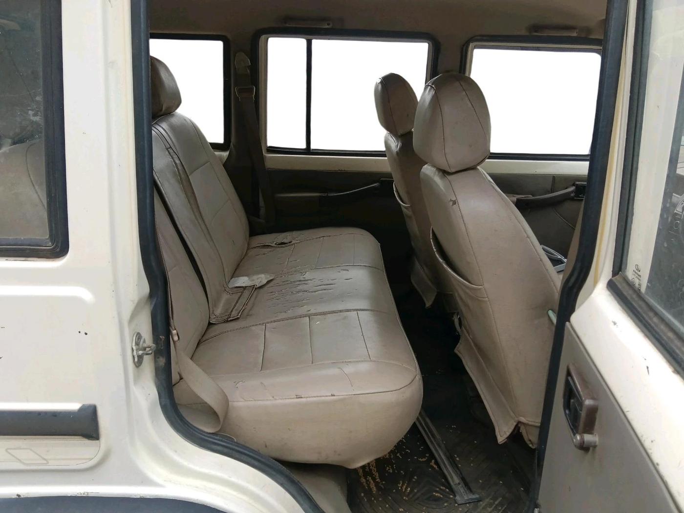 2014 Mahindra Bolero ZLX BS-III, Diesel, Manual, 1,30,125 km, interior