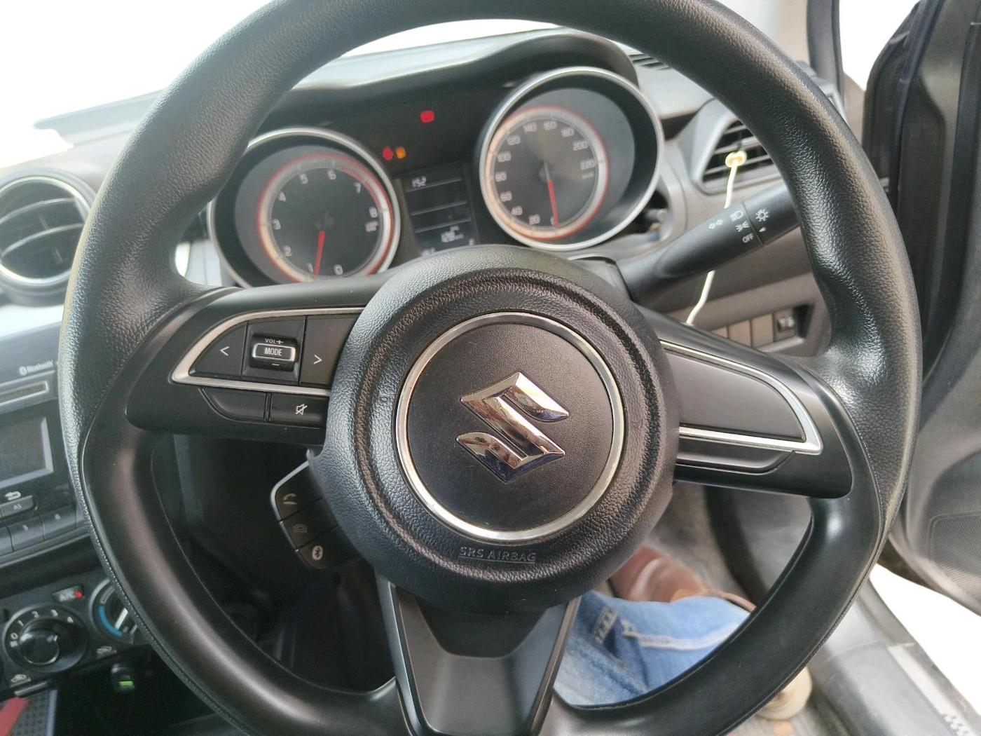 2019 Maruti Swift VXI, Petrol, Manual, 35,184 km, interior