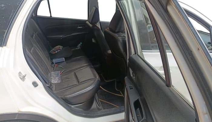 2017 Maruti S Cross ALPHA 1.3, Diesel, Manual, 2,06,237 km, interior