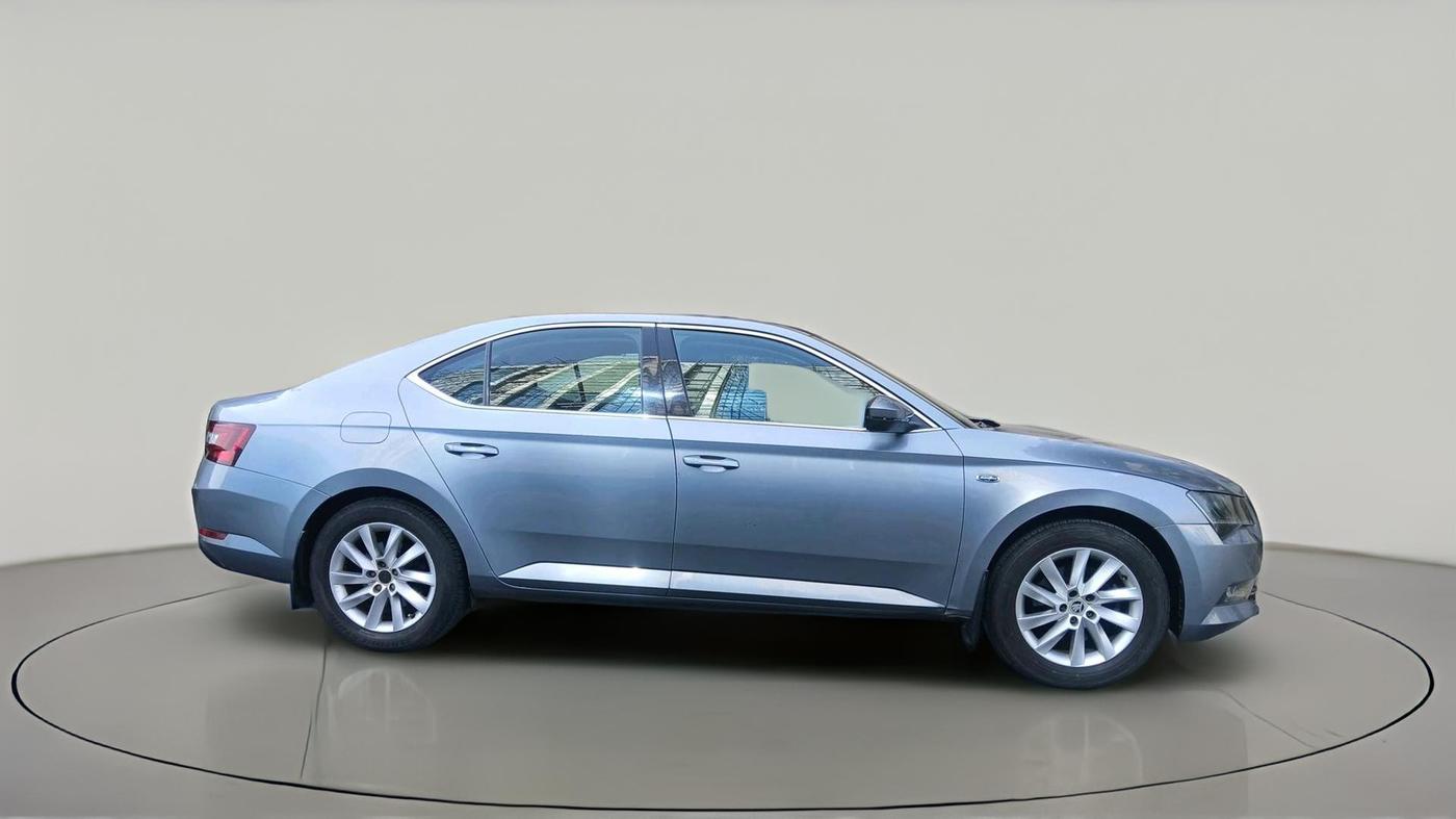 2016 Skoda Superb L&K 1.8 TSI AT, Petrol, Automatic, 73,035 km, exterior