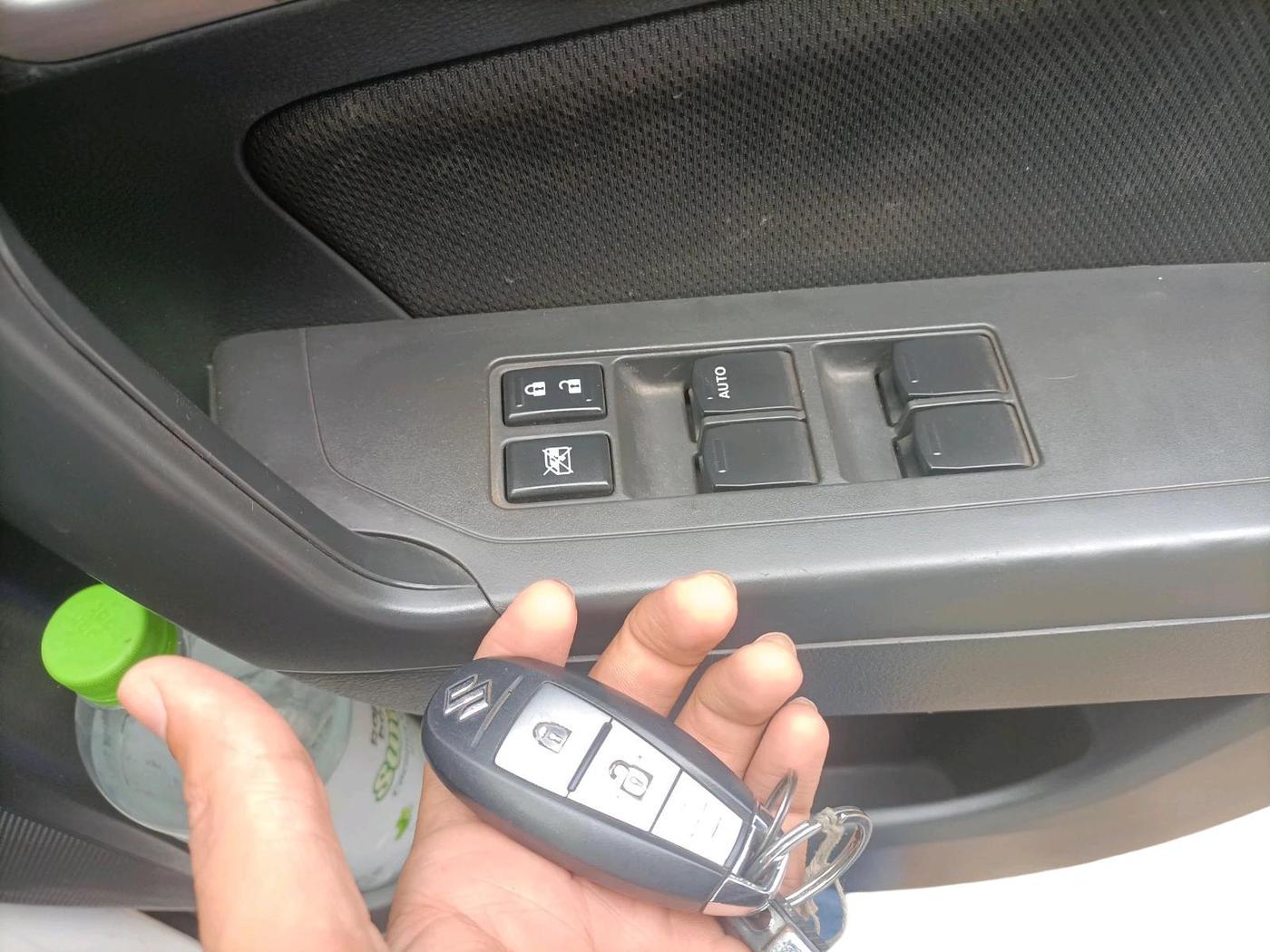 2017 Maruti Vitara Brezza ZDI PLUS, Diesel, Manual, 55,263 km, interior