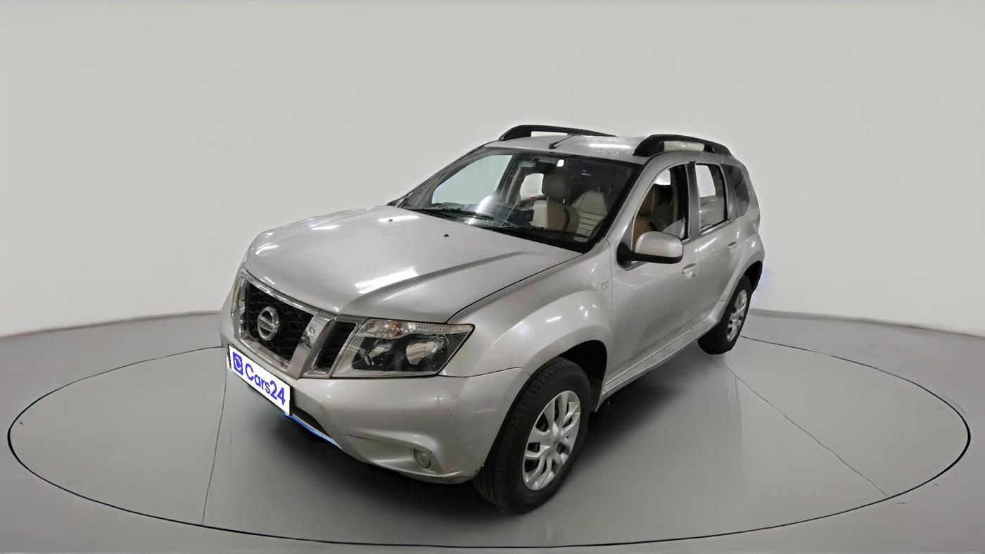 2015 Nissan Terrano XL (P), Petrol, Manual, 80,301 km, exterior