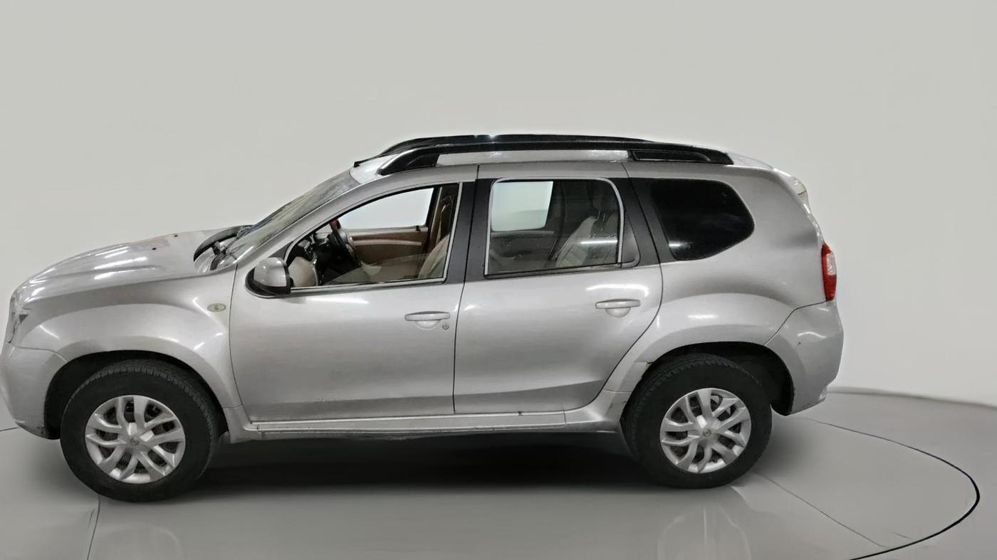 2015 Nissan Terrano XL (P), Petrol, Manual, 80,301 km, exterior