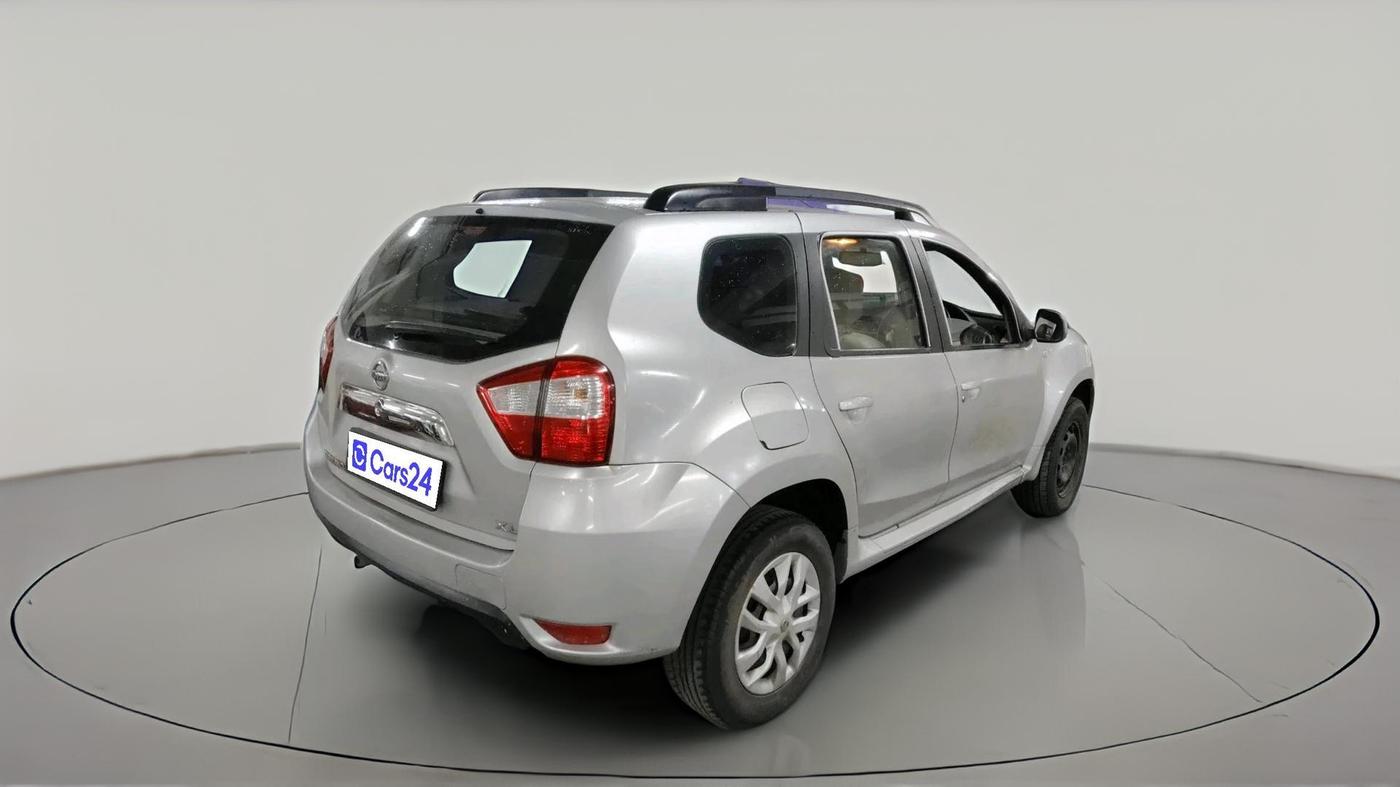 2015 Nissan Terrano XL (P), Petrol, Manual, 80,301 km, exterior