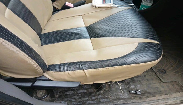 2011 Toyota Etios G, Petrol, Manual, 1,07,199 km, interior