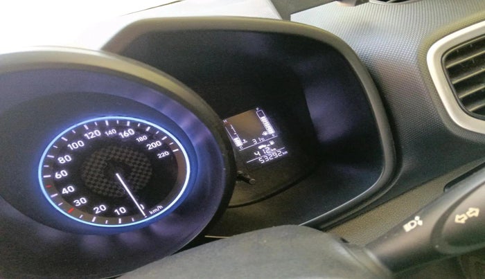 2020 Hyundai VENUE S 1.2, Petrol, Manual, 53,292 km, interior