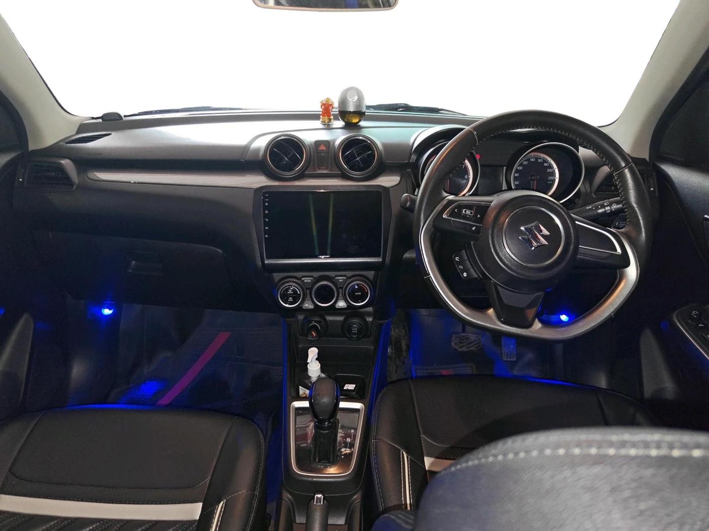 2019 Maruti Swift ZXI AMT, Petrol, Automatic, 23,655 km, interior