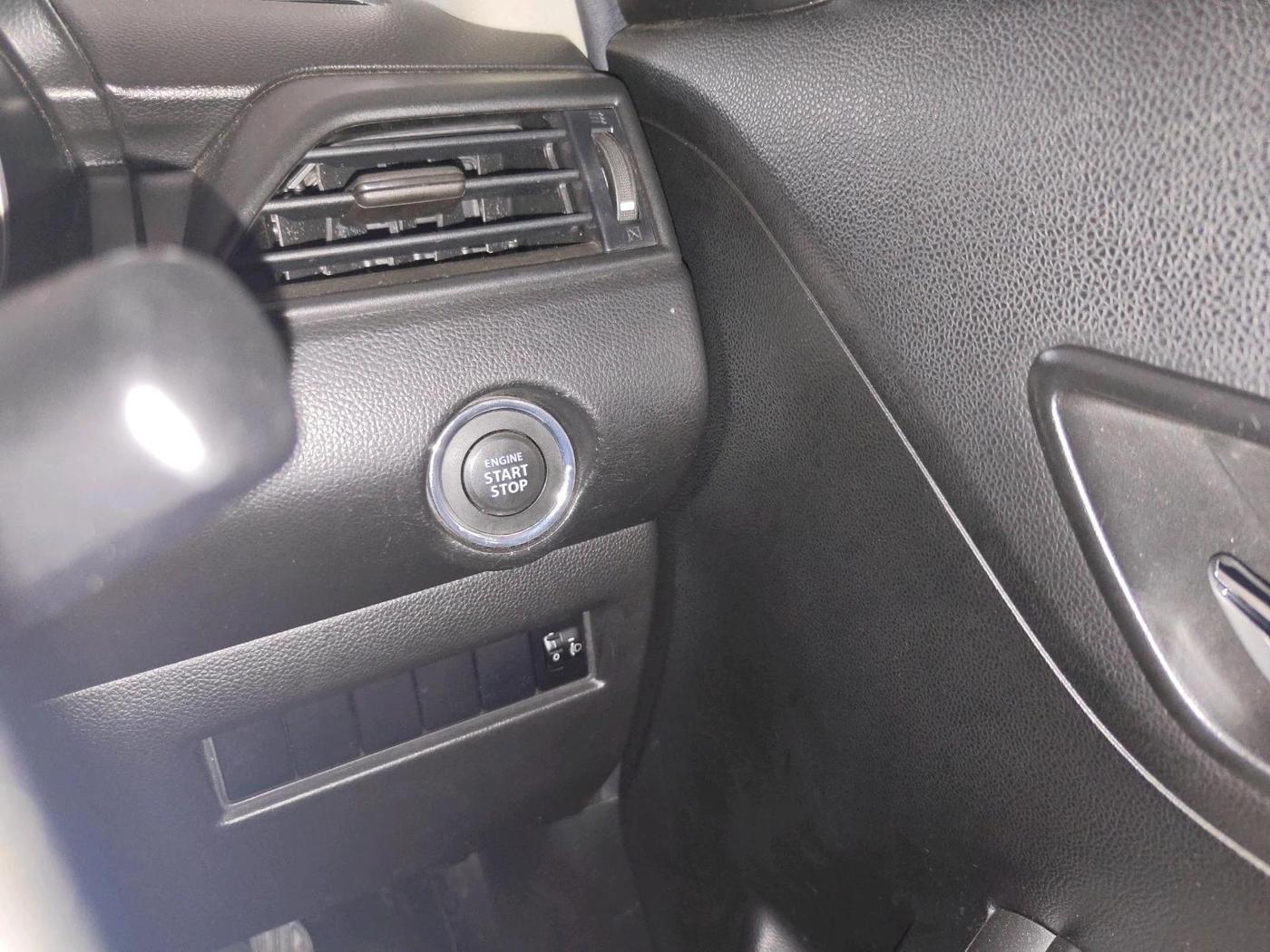 2019 Maruti Swift ZXI AMT, Petrol, Automatic, 23,655 km, interior