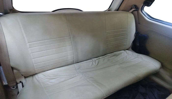 2013 Chevrolet Enjoy 1.4 LS 7 STR, CNG, Manual, 48,251 km, interior