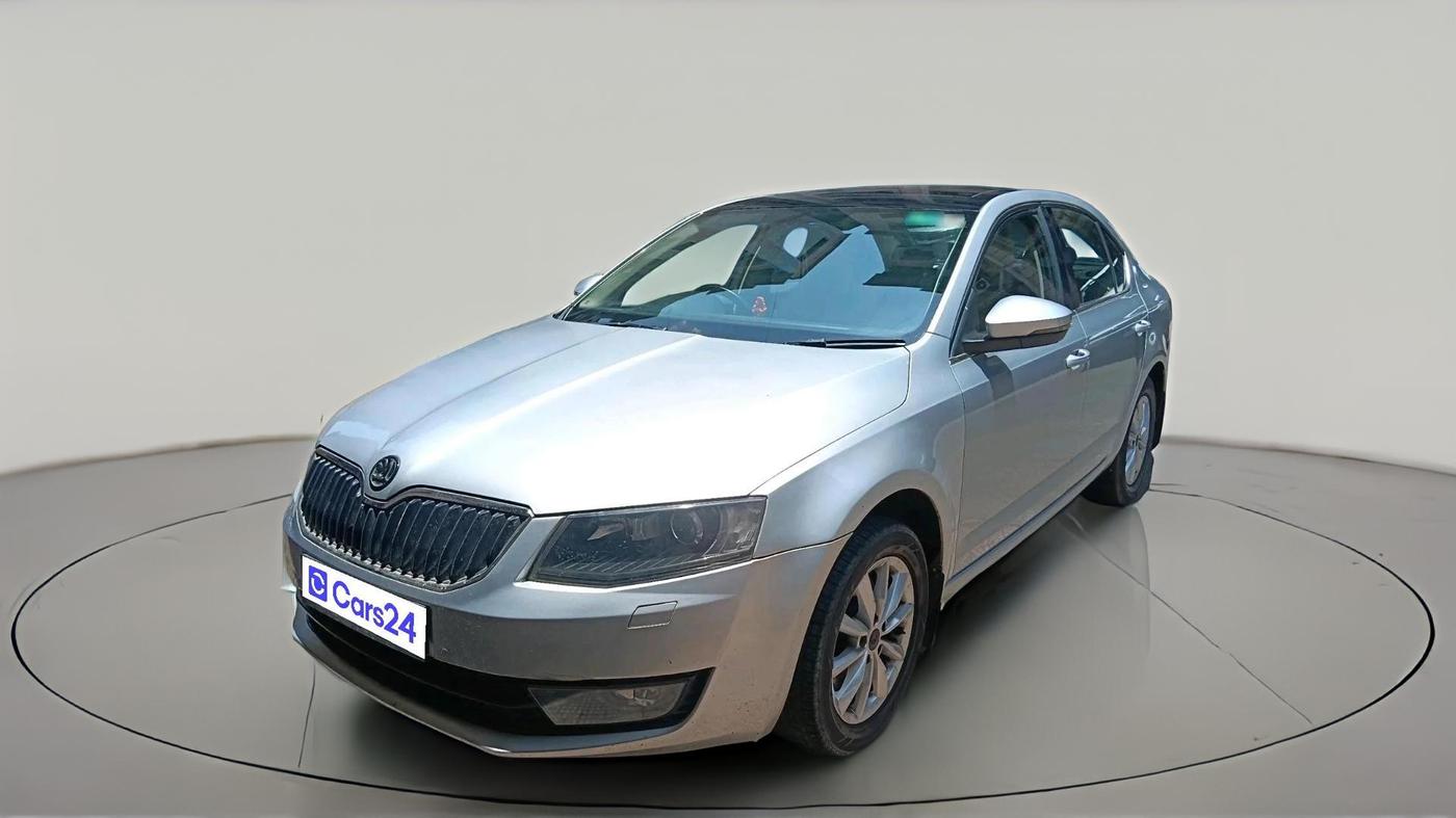 2015 Skoda Octavia ELEGANCE 1.8 TSI AT, Petrol, Automatic, 68,923 km, exterior
