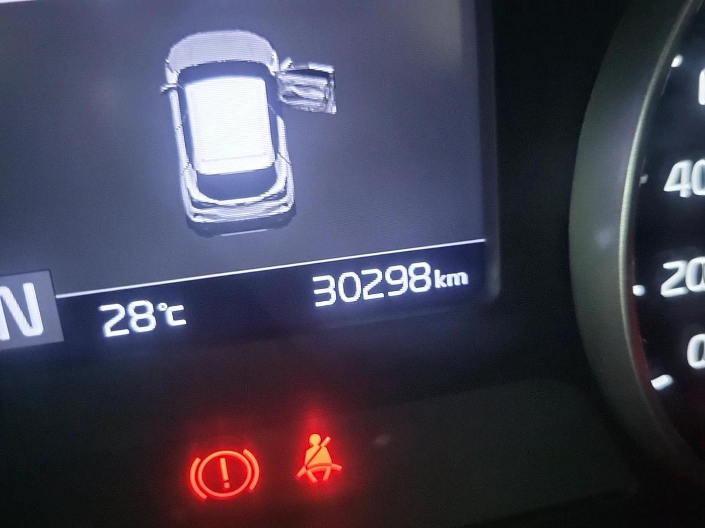 2022 KIA SELTOS HTK PLUS 1.5 IMT, Petrol, Manual, 30,298 km, interior