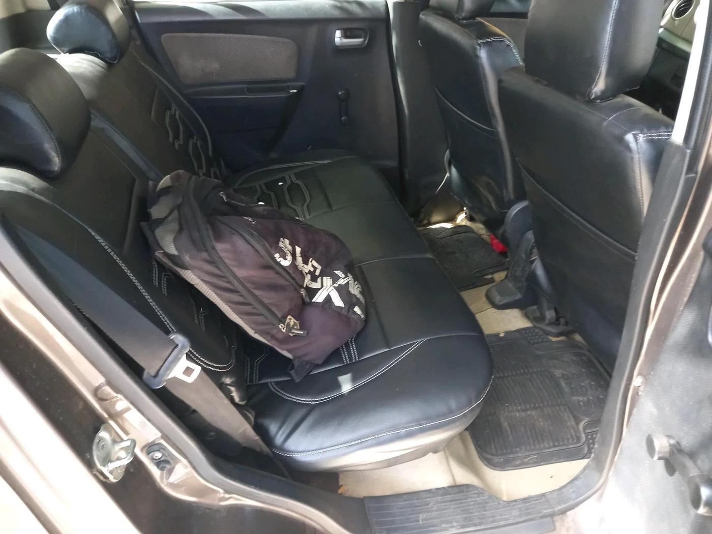 2013 Maruti Wagon R 1.0 LXI CNG, CNG, Manual, 58,120 km, interior