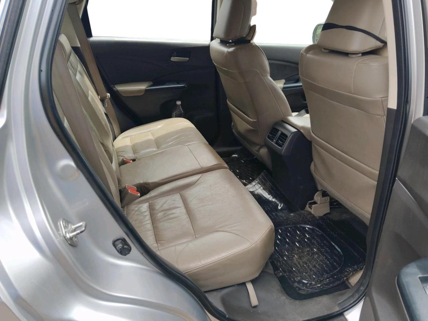 2014 Honda CRV 2.0L 2WD MT, Petrol, Manual, 1,07,752 km, interior