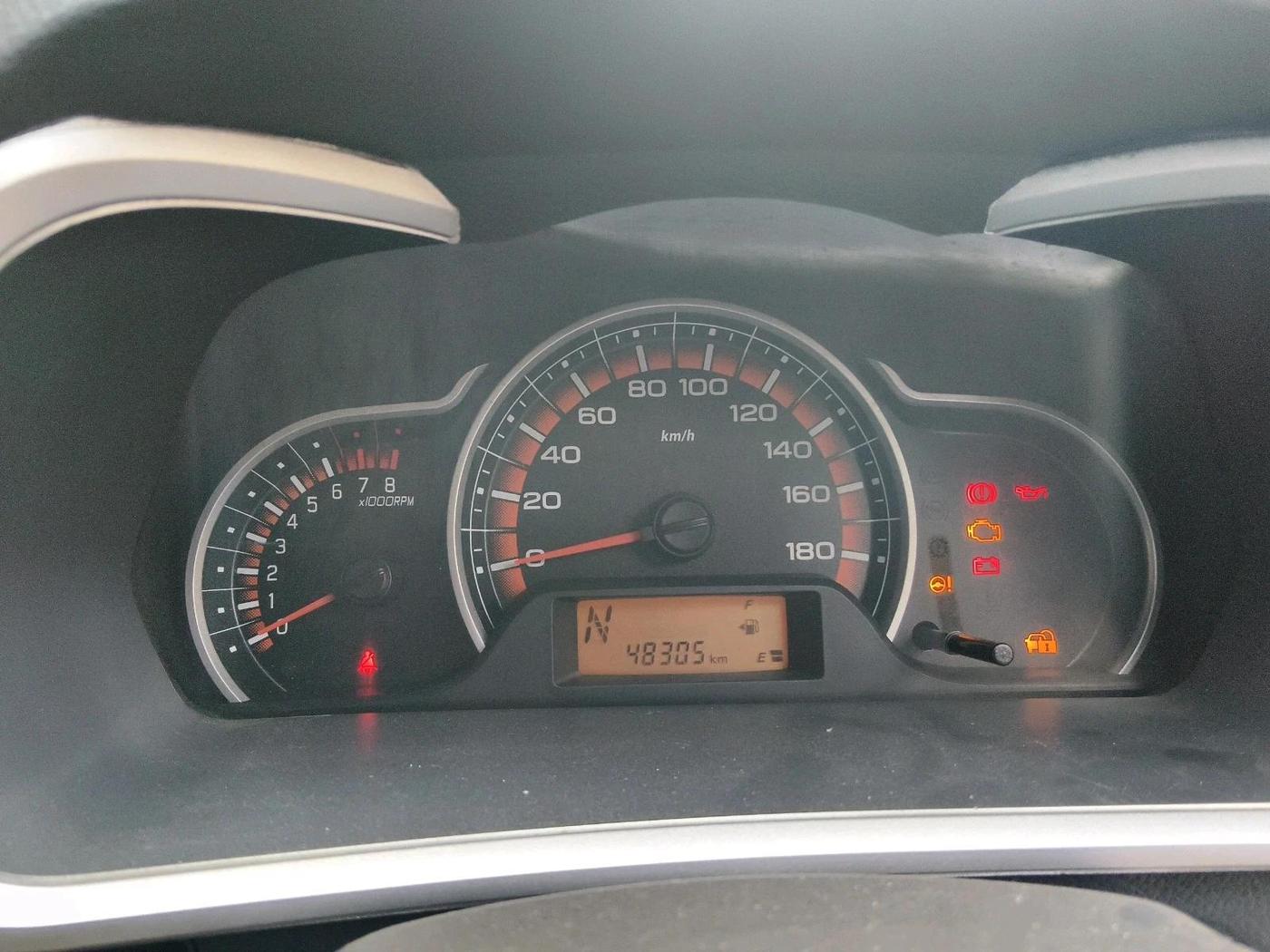 2015 Maruti Alto K10 VXI AMT, CNG, Automatic, 48,305 km, interior