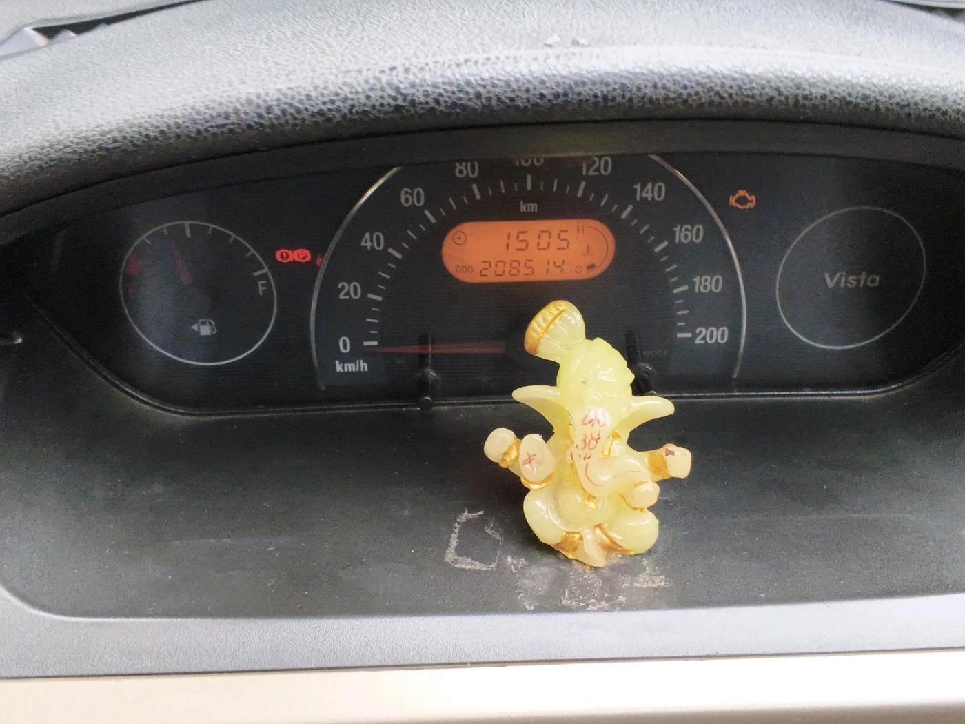 2012 Tata Indica Vista LX QUADRAJET, Diesel, Manual, 2,08,514 km, interior