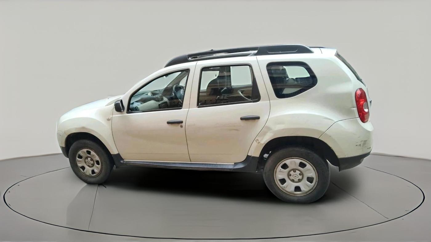 2013 Renault Duster 85 PS RXL DIESEL, Diesel, Manual, 1,47,307 km, exterior