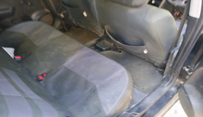 2012 Maruti Swift LXI, Petrol, Manual, 41,967 km, interior