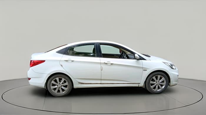 2013 Hyundai Verna FLUIDIC 1.6 CRDI SX, Diesel, Manual, 1,45,283 km, exterior