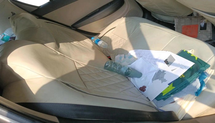 2012 Hyundai i20 MAGNA 1.2, Petrol, Manual, 1,00,008 km, interior