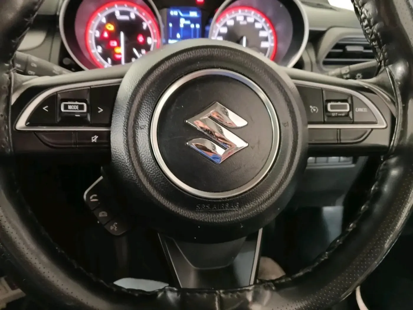 2021 Maruti Swift ZXI PLUS AMT, Petrol, Automatic, 71,348 km, interior