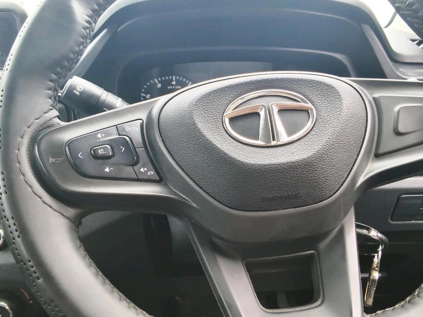 2022 Tata PUNCH ADVENTURE MT, Petrol, Manual, 16,686 km, interior