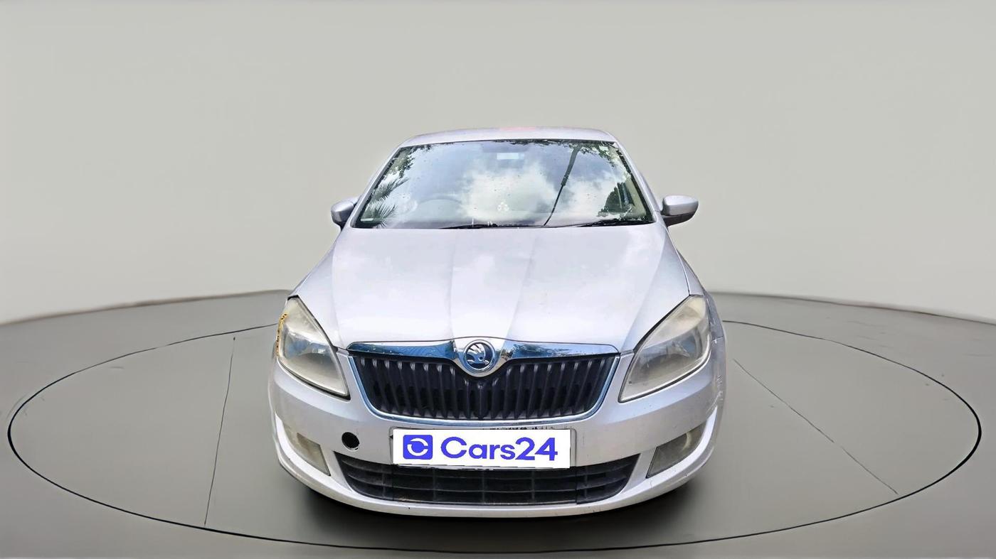 2012 Skoda Rapid AMBITION 1.6 TDI CR MT, Diesel, Manual, 1,01,599 km, exterior