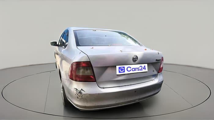 2012 Skoda Rapid AMBITION 1.6 TDI CR MT, Diesel, Manual, 1,01,599 km, exterior