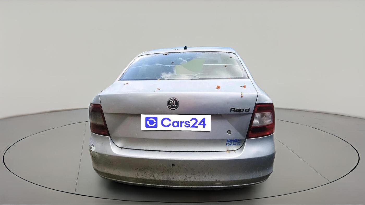 2012 Skoda Rapid AMBITION 1.6 TDI CR MT, Diesel, Manual, 1,01,599 km, exterior