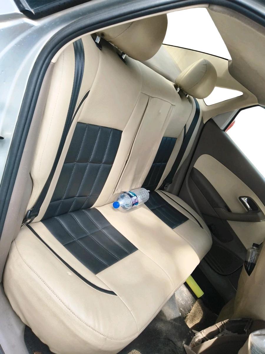 2012 Skoda Rapid AMBITION 1.6 TDI CR MT, Diesel, Manual, 1,01,599 km, interior