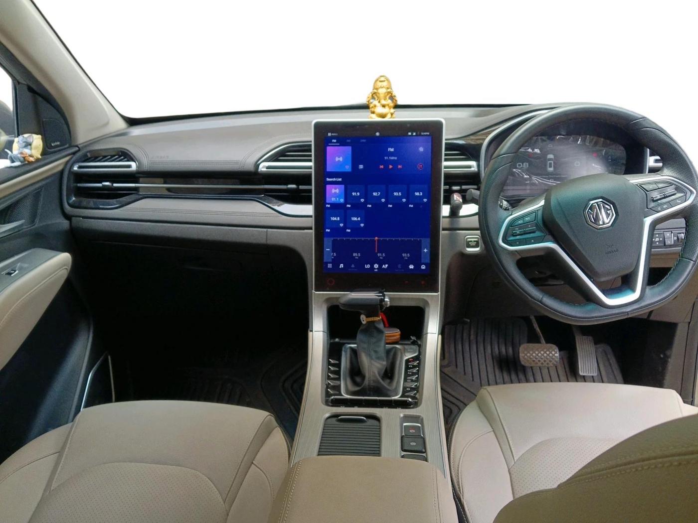 2024 MG HECTOR SAVVY PRO 1.5 TURBO CVT PETROL, Petrol, Automatic, 19,386 km, interior