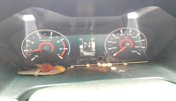 2017 Mahindra Kuv100 K6 PLUS 6 STR, Petrol, Manual, 38,607 km, interior