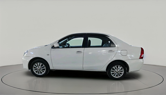 2011 Toyota Etios V, CNG, Manual, 1,41,610 km, exterior