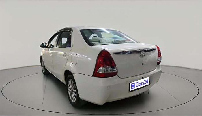 2011 Toyota Etios V, CNG, Manual, 1,41,610 km, exterior