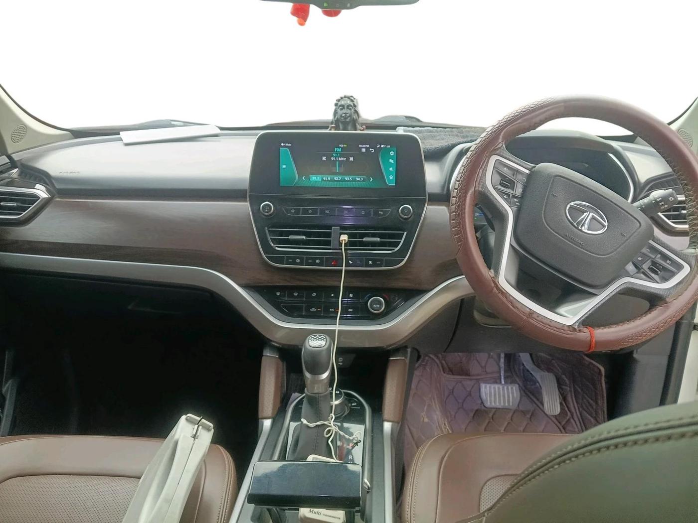 2022 Tata Harrier XZA PLUS 2.0L KRYOTEC HALO EDITION, Diesel, Automatic, 50,066 km, interior