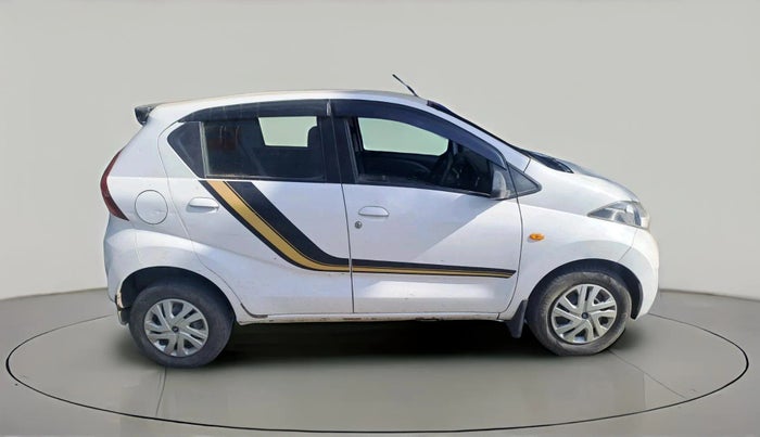 2017 Datsun Redi Go GOLD LIMITED EDITION, Petrol, Manual, 41,393 km, exterior