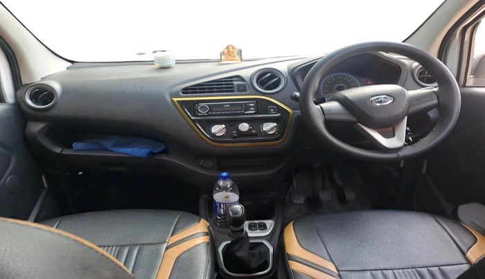 2017 Datsun Redi Go GOLD LIMITED EDITION, Petrol, Manual, 41,393 km, interior