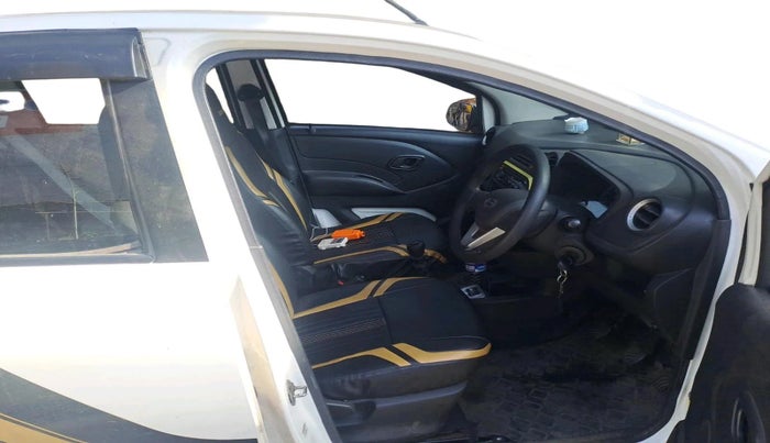 2017 Datsun Redi Go GOLD LIMITED EDITION, Petrol, Manual, 41,393 km, interior