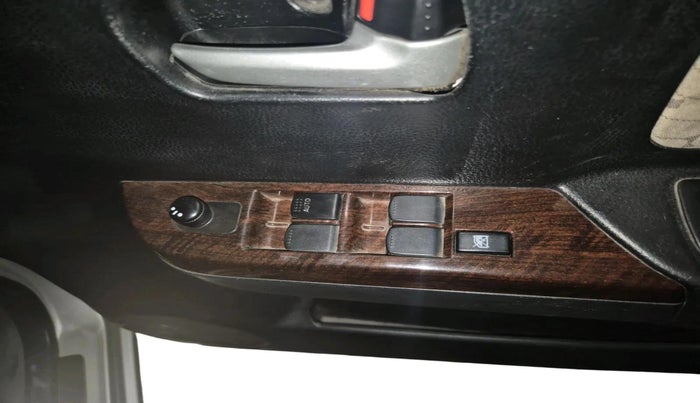 2017 Maruti Wagon R 1.0 VXI AMT, Petrol, Automatic, 38,966 km, interior