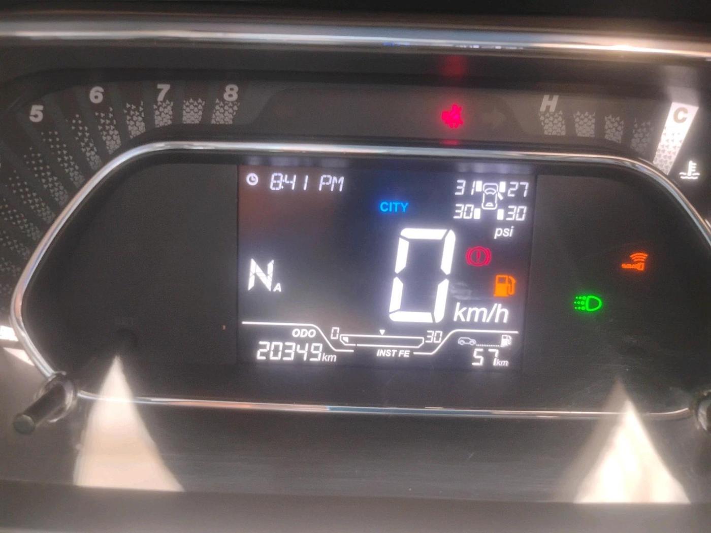 2022 Tata NEXON XZA PLUS (O) PETROL, Petrol, Automatic, 20,349 km, interior