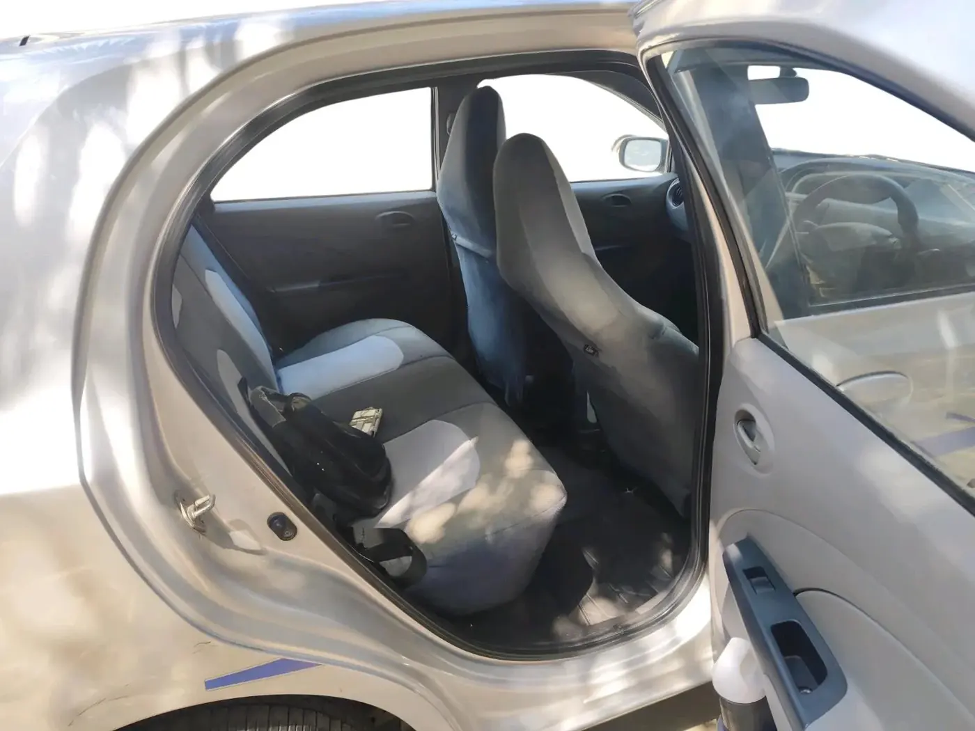 2011 Toyota Etios Liva G, Petrol, Manual, 8,500 km, interior