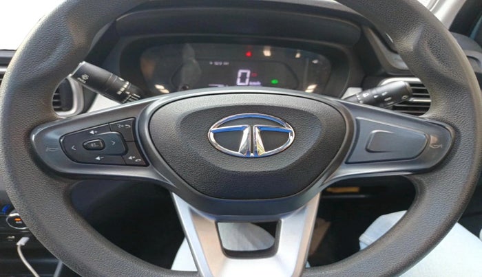 2023 Tata PUNCH ACCOMPLISHED DAZZLE SUNROOF CNG MT, CNG, Manual, 26,942 km, interior