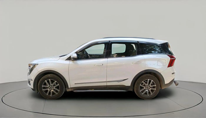 2023 Mahindra XUV700 AX 7 LUXURY P AT 7 STR, Petrol, Automatic, 24,498 km, exterior