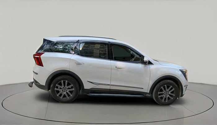 2023 Mahindra XUV700 AX 7 LUXURY P AT 7 STR, Petrol, Automatic, 24,498 km, exterior