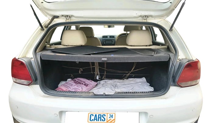 2012 Volkswagen Polo COMFORTLINE 1.2L, Diesel, Manual, 1,20,942 km, exterior