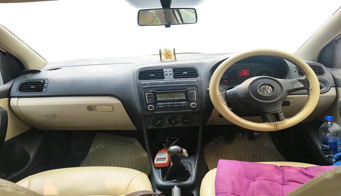 2012 Volkswagen Polo COMFORTLINE 1.2L, Diesel, Manual, 1,20,942 km, interior