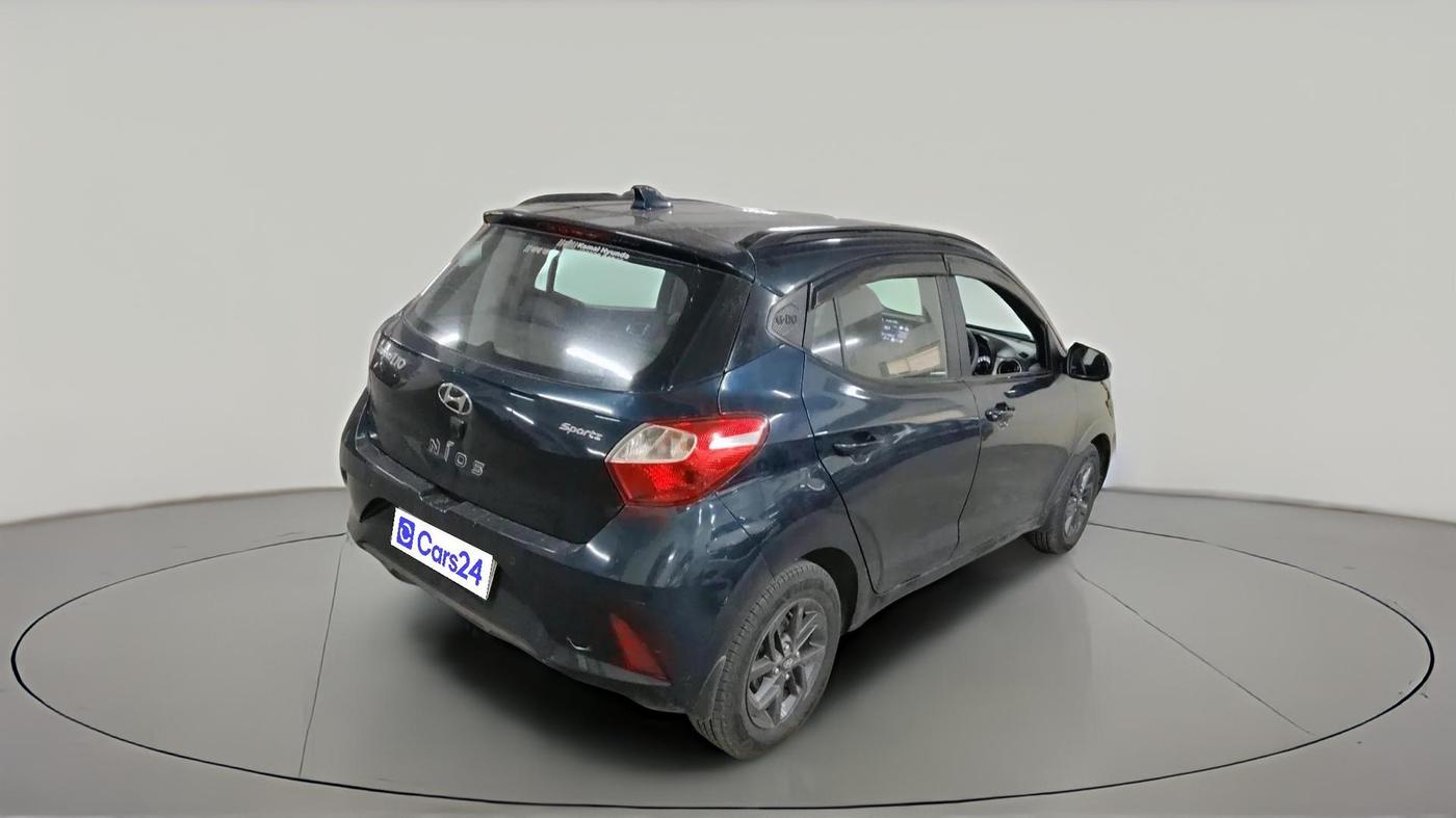2022 Hyundai GRAND I10 NIOS SPORTZ 1.2 KAPPA VTVT CNG, CNG, Manual, 93,904 km, exterior