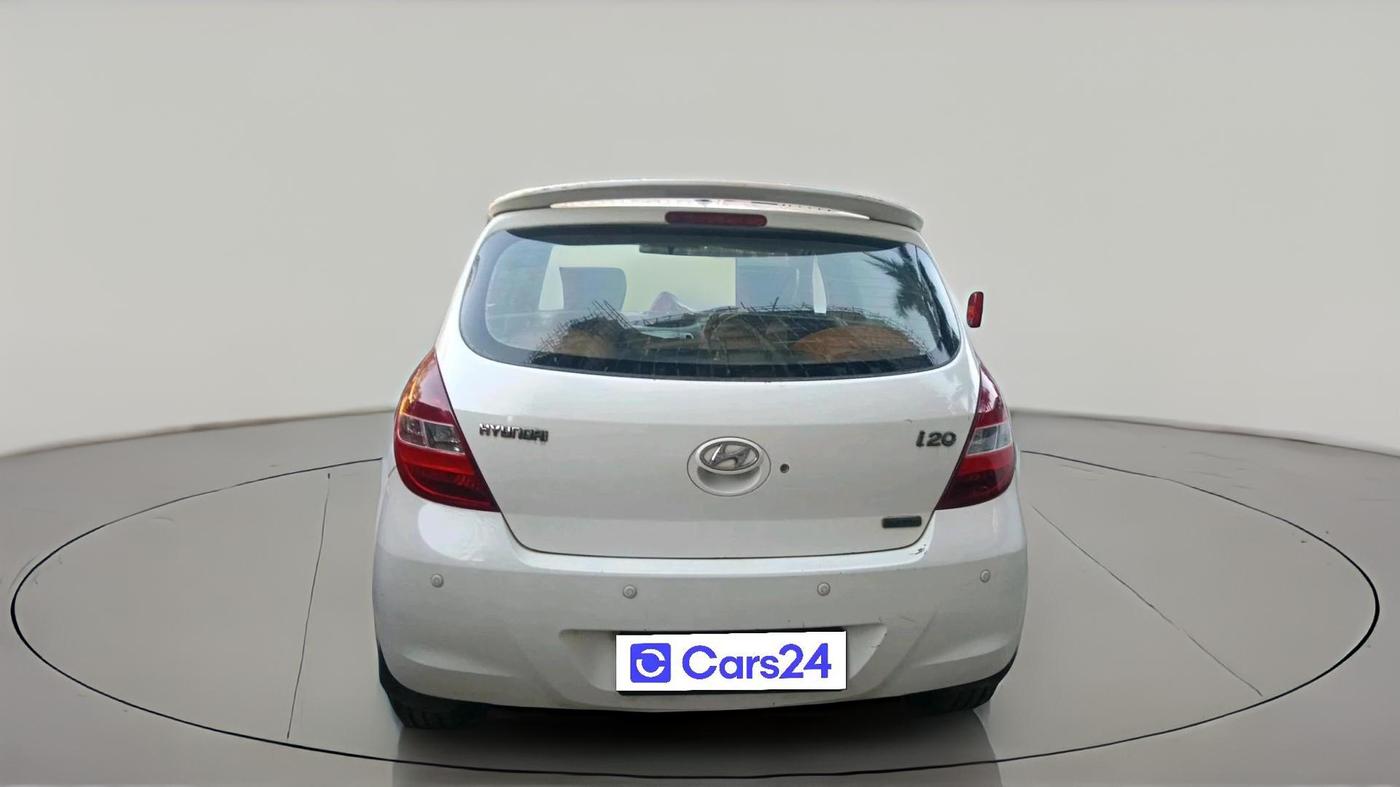 2011 Hyundai i20 MAGNA 1.2, Petrol, Manual, 93,906 km, exterior